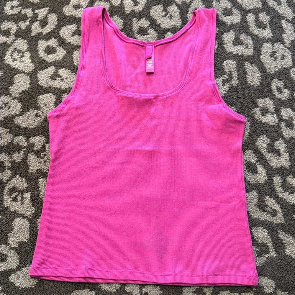 SKIMS Cotton Ribbed Scoop Tank Top - Lollipop